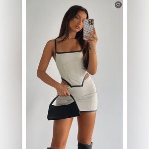 White fox boutique set